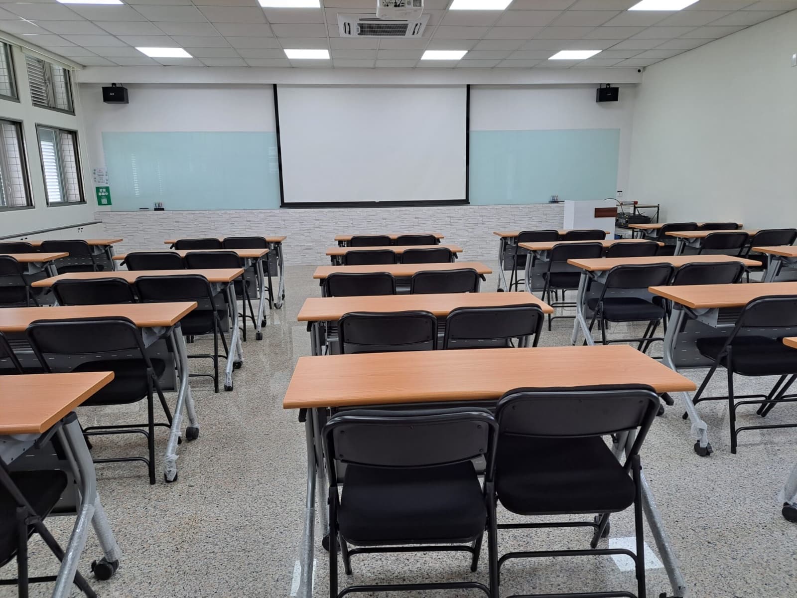 宜蘭農權教室|宜蘭教室租借,可容納50人